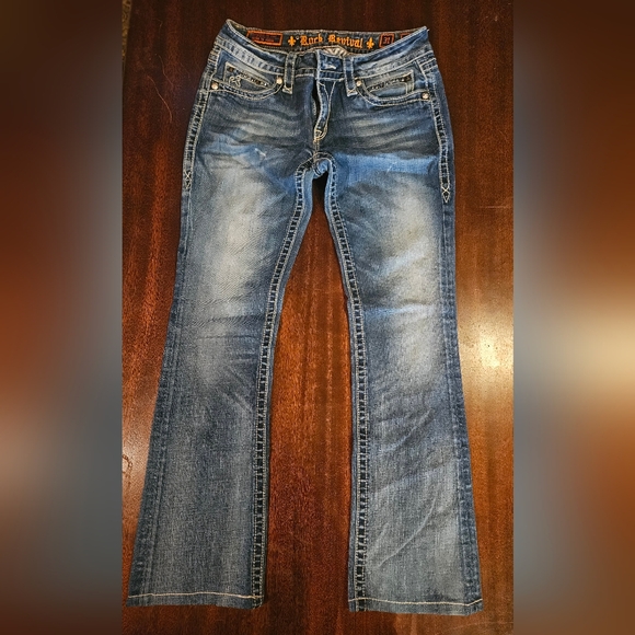 Rock Revival jeans - Picture 1 of 5